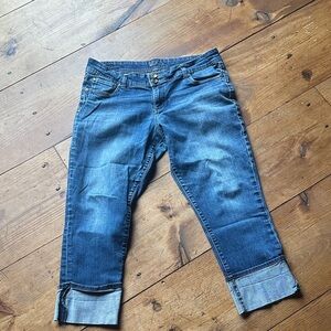 Kut from the Kloth Blue Cropped Jeans